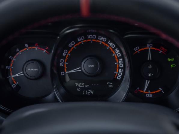 Lada (ВАЗ) Vesta I с пробегом 2021 года, цена 880 000 рублей, 203000 км, универсал, Автокод Объявления