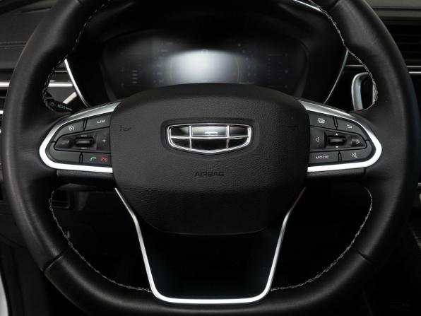 Geely Atlas Pro с пробегом 2024 года, цена 2 250 000 рублей, 46743 км, внедорожник, Автокод Объявления