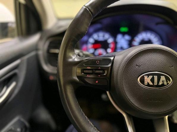Kia Rio IV с пробегом 2019 года, цена 1 418 000 рублей, 107681 км, хэтчбек, Автокод Объявления