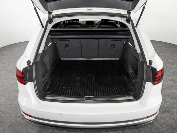 Audi A4 V (B9) с пробегом 2019 года, цена 2 120 000 рублей, 45333 км, универсал, Автокод Объявления