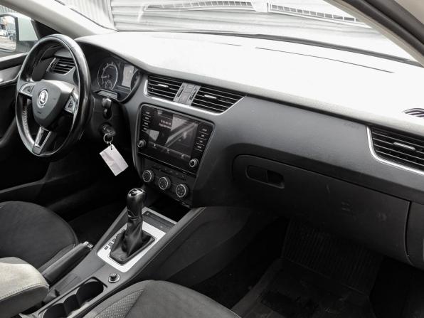 Skoda Octavia III (A7) Рестайлинг с пробегом 2020 года, цена 1 850 000 рублей, 134101 км, лифтбек, Автокод Объявления