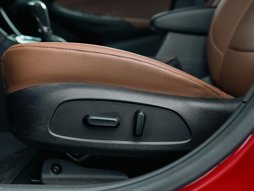 Chevrolet Cruze II Рестайлинг Новосибирск  - изображение 17
