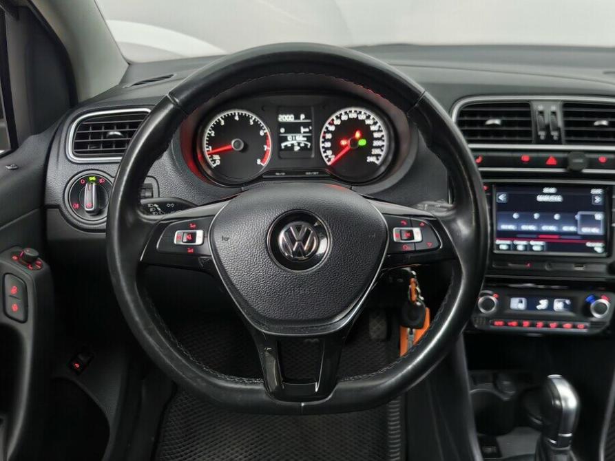 Volkswagen Polo V Рестайлинг Подольск  - изображение 11