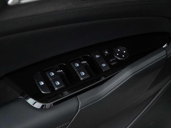 Kia Sportage V с пробегом 2024 года, цена 3 850 000 рублей, 12036 км, внедорожник, Автокод Объявления
