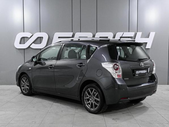 Toyota Verso I с пробегом 2011 года, цена 1 129 000 рублей, 189940 км, компактвэн, Автокод Объявления