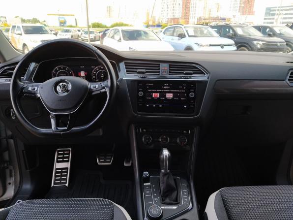 Volkswagen Tiguan II с пробегом 2018 года, цена 2 799 000 рублей, 97500 км, внедорожник, Автокод Объявления