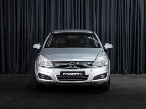 Opel Astra H Рестайлинг с пробегом 2011 года, цена 645 000 рублей, 198938 км, седан, Автокод Объявления