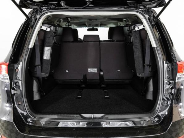Toyota Fortuner II с пробегом 2018 года, цена 2 699 000 рублей, 266384 км, внедорожник, Автокод Объявления