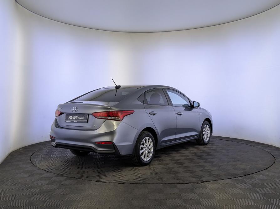 Hyundai Solaris II Москва  - изображение 5