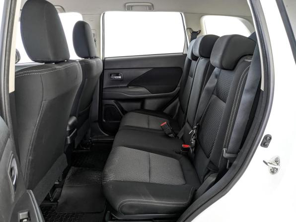 Mitsubishi Outlander III Рестайлинг 2 с пробегом 2017 года, цена 1 750 000 рублей, 155000 км, внедорожник, Автокод Объявления