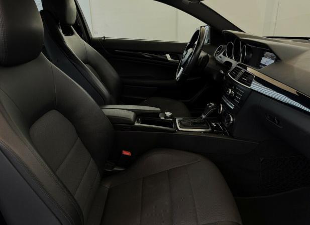 Mercedes-Benz C-Класс III (W204) Рестайлинг с пробегом 2013 года, цена 1 425 000 рублей, 251822 км, купе, Автокод Объявления