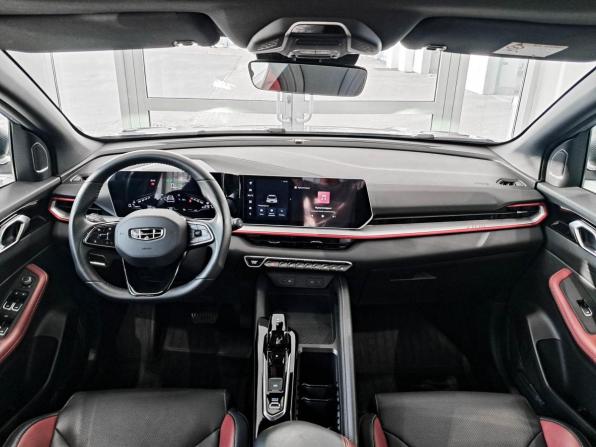 Geely Coolray I Рестайлинг с пробегом 2024 года, цена 2 348 000 рублей, 17893 км, внедорожник, Автокод Объявления