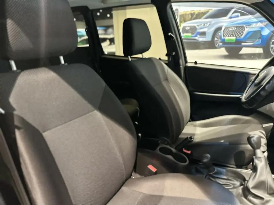 Chevrolet Niva I Рестайлинг Новосибирск  - изображение 16