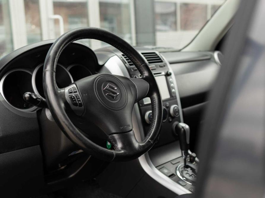 Suzuki Grand Vitara II Рестайлинг 2 Новосибирск  - изображение 11