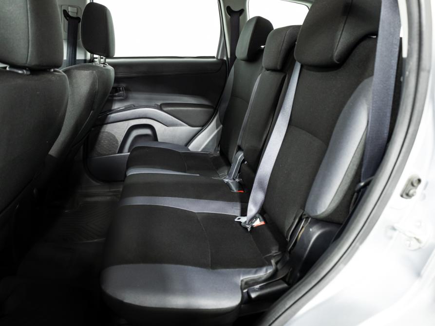 Mitsubishi Outlander II Рестайлинг Санкт-Петербург  - изображение 10