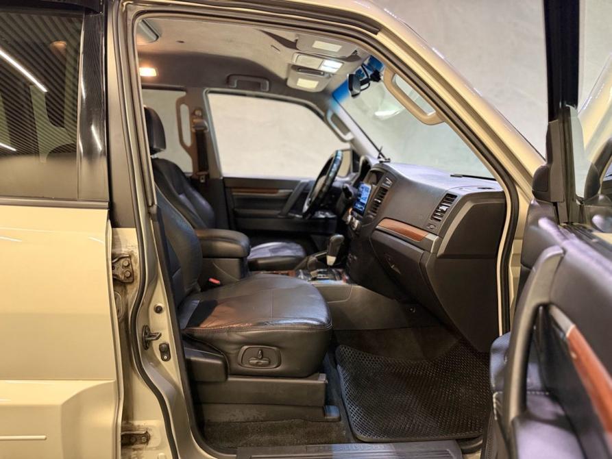 Mitsubishi Pajero IV Новосибирск  - изображение 16