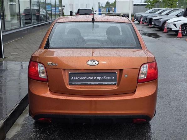 Kia Rio II Рестайлинг с пробегом 2010 года, цена 398 000 рублей, 261264 км, седан, Автокод Объявления