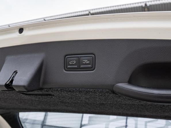 Kia Carnival IV с пробегом 2020 года, цена 4 599 000 рублей, 86513 км, минивэн, Автокод Объявления