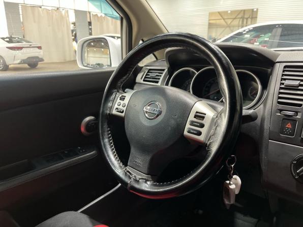 Nissan Tiida I Рестайлинг с пробегом 2013 года, цена 560 000 рублей, 234915 км, хэтчбек, Автокод Объявления
