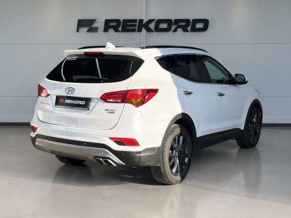 Hyundai Santa Fe III Рестайлинг с пробегом 2016 года, цена 2 170 000 рублей, 199563 км, внедорожник, Автокод Объявления