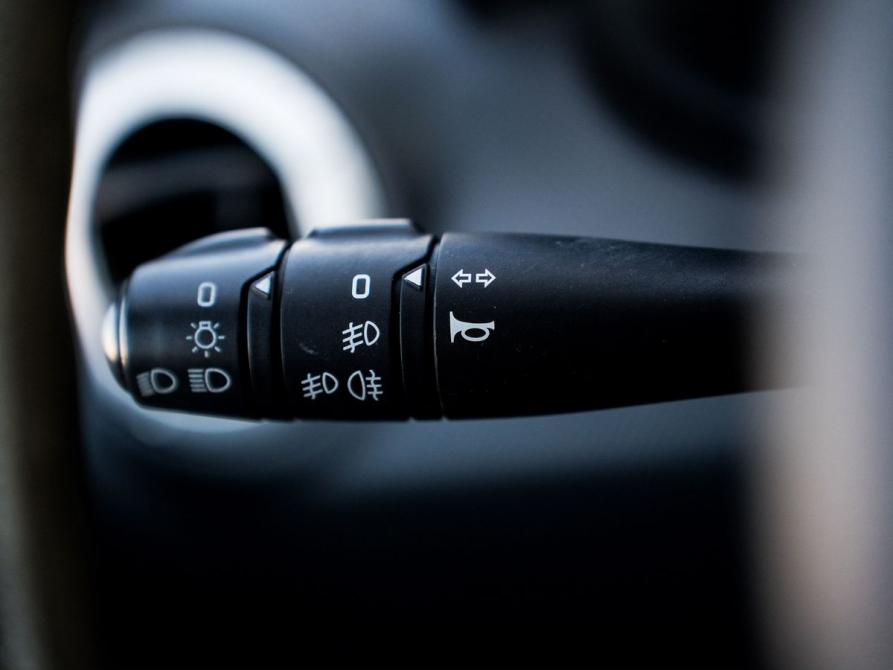 Renault Logan I Рестайлинг Ростов-на-Дону  - изображение 15