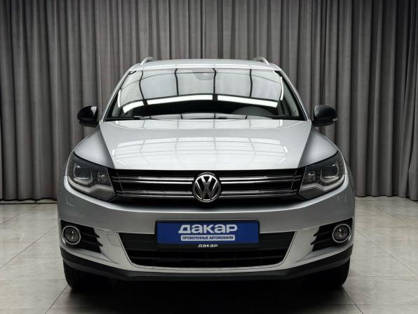 Volkswagen Tiguan I Рестайлинг с пробегом 2013 года, цена 1 559 000 рублей, 136169 км, внедорожник, Автокод Объявления