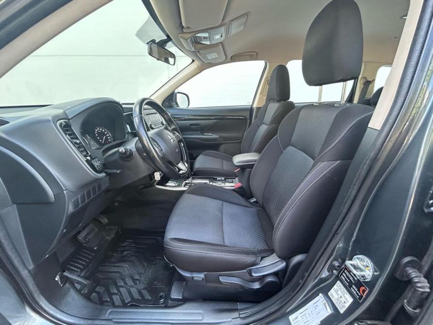 Mitsubishi Outlander III Рестайлинг 3 Санкт-Петербург  - изображение 10