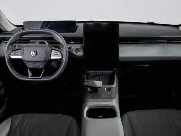 Changan Lamore с пробегом 2024 года, цена 1 980 000 рублей, 24373 км, седан, Автокод Объявления