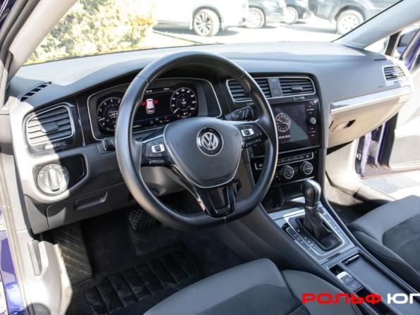 Volkswagen Golf VII Рестайлинг с пробегом 2018 года, цена 1 798 000 рублей, 158550 км, хэтчбек, Автокод Объявления