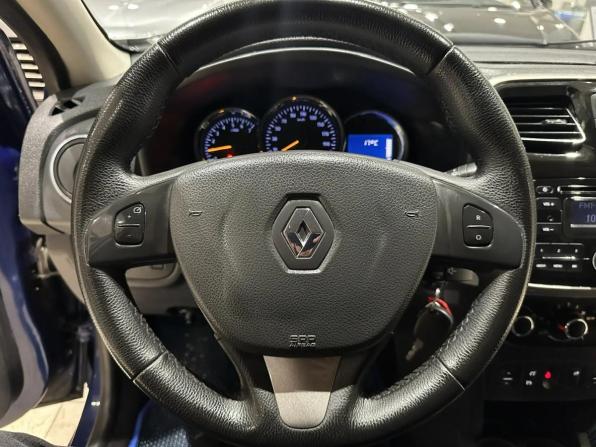 Renault Logan II с пробегом 2014 года, цена 699 000 рублей, 148000 км, седан, Автокод Объявления