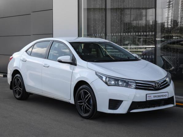 Toyota Corolla XI (E160 E170 E180) с пробегом 2013 года, цена 1 098 000 рублей, 196649 км, седан, Автокод Объявления