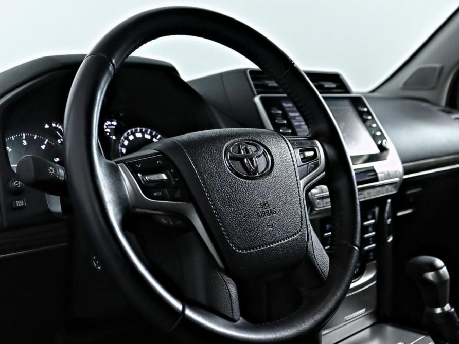 Toyota Land Cruiser Prado 150 Series Рестайлинг 3 Санкт-Петербург  - изображение 22