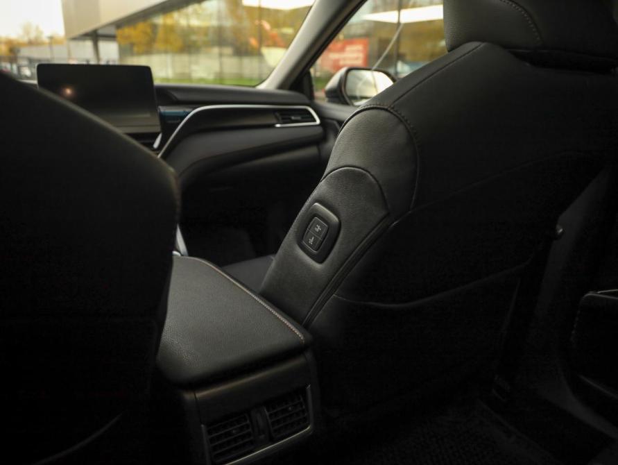 Toyota Camry VIII (XV70) Рестайлинг Санкт-Петербург  - изображение 28