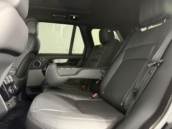 Land Rover Range Rover IV Рестайлинг с пробегом 2018 года, цена 7 800 000 рублей, 62149 км, внедорожник, Автокод Объявления