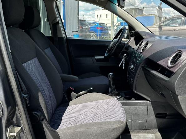 Ford Fusion I Рестайлинг с пробегом 2008 года, цена 350 000 рублей, 166932 км, хэтчбек, Автокод Объявления