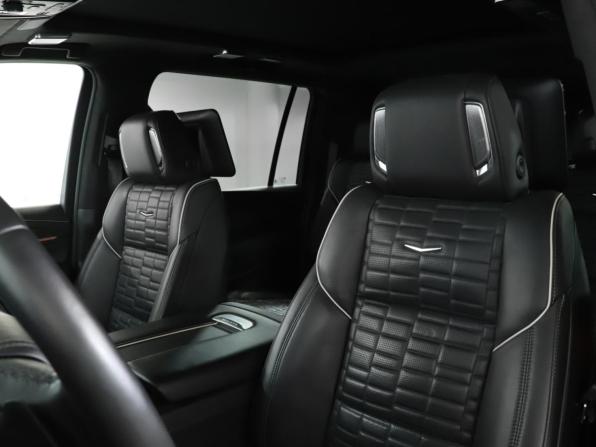Cadillac Escalade V с пробегом 2021 года, цена 11 700 000 рублей, 27945 км, внедорожник, Автокод Объявления