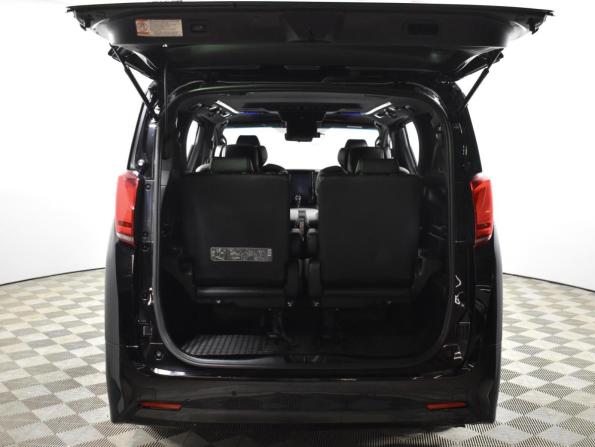 Toyota Alphard III Рестайлинг с пробегом 2019 года, цена 3 989 900 рублей, 279620 км, минивэн, Автокод Объявления