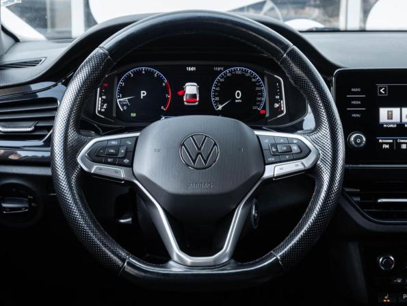Volkswagen Polo VI с пробегом 2022 года, цена 1 615 000 рублей, 125344 км, лифтбек, Автокод Объявления
