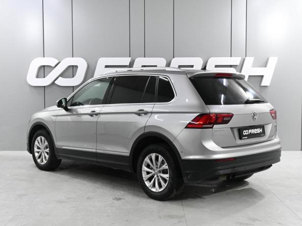 Volkswagen Tiguan II с пробегом 2017 года, цена 2 275 000 рублей, 198042 км, внедорожник, Автокод Объявления