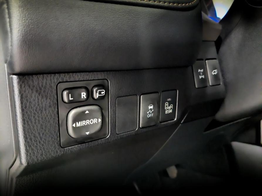 Toyota RAV4 IV (XA40) Москва  - изображение 25