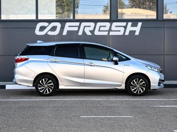 Honda Shuttle II с пробегом 2016 года, цена 1 499 000 рублей, 64276 км, универсал, Автокод Объявления