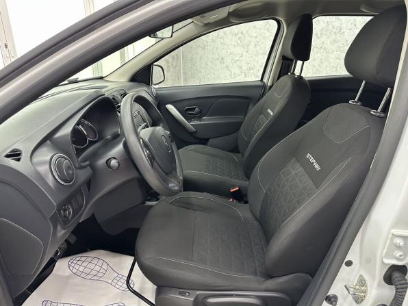 Renault Sandero II с пробегом 2017 года, цена 1 265 000 рублей, 68984 км, хэтчбек, Автокод Объявления