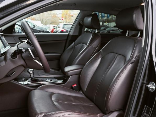 Kia Optima IV Рестайлинг с пробегом 2019 года, цена 1 795 000 рублей, 187753 км, седан, Автокод Объявления