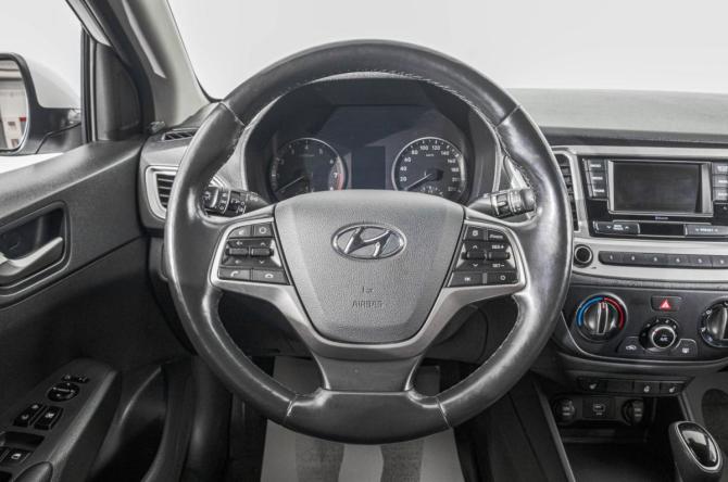 Hyundai Solaris II с пробегом 2020 года, цена 1 459 000 рублей, 78000 км, седан, Автокод Объявления