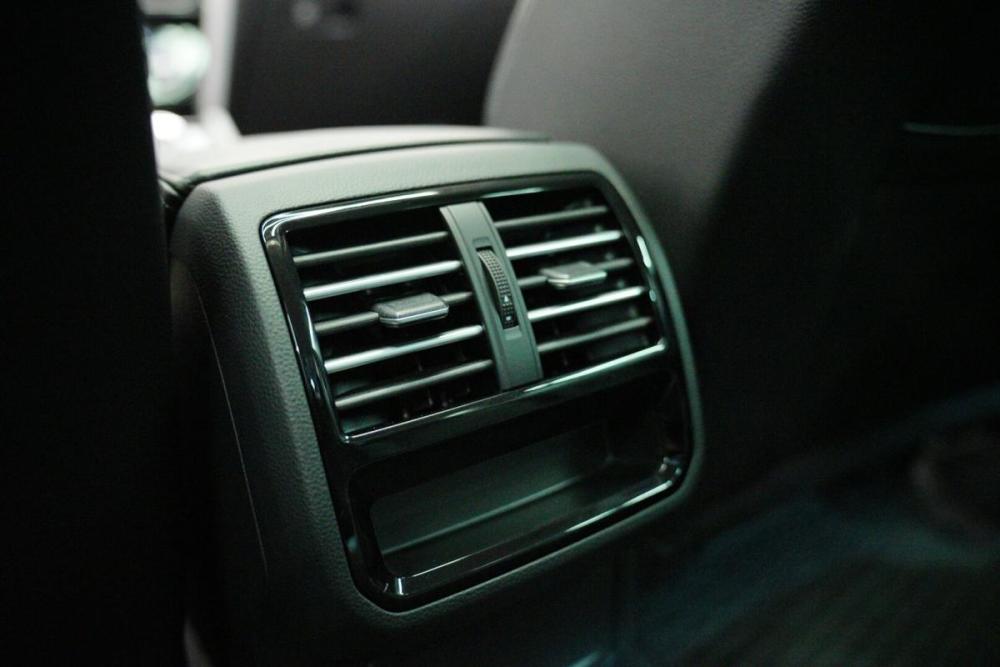 Volkswagen Passat B8 Крым  - изображение 19