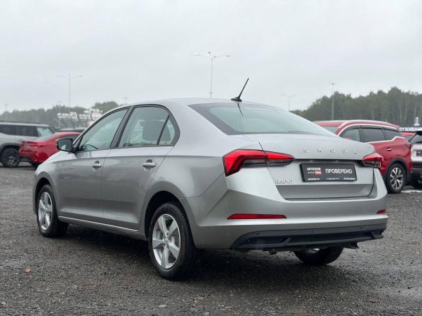 Skoda Rapid II с пробегом 2021 года, цена 1 390 000 рублей, 122000 км, лифтбек, Автокод Объявления
