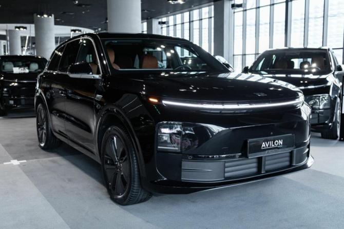 Новый Li Auto (Lixiang) L6 2025 года, цена 8 422 440 рублей, внедорожник, Автокод Объявления