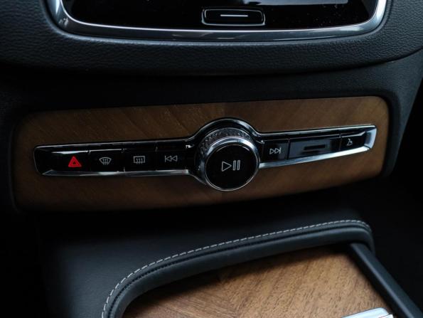 Volvo XC90 II с пробегом 2019 года, цена 5 200 000 рублей, 97442 км, внедорожник, Автокод Объявления