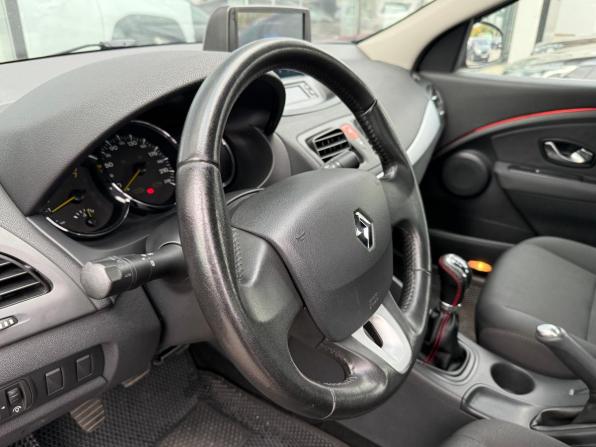 Renault Fluence I с пробегом 2010 года, цена 555 000 рублей, 235367 км, седан, Автокод Объявления
