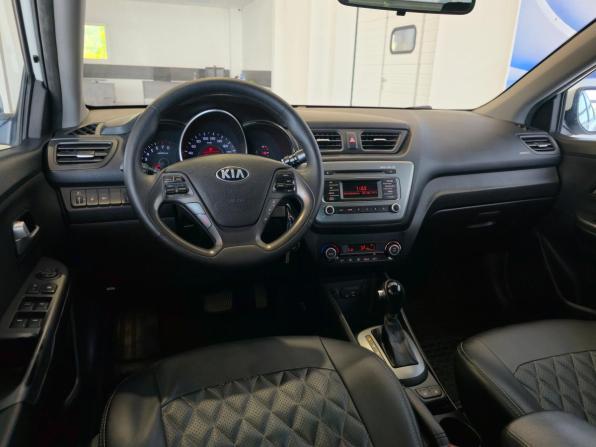 Kia Rio III Рестайлинг с пробегом 2016 года, цена 1 190 000 рублей, 167000 км, хэтчбек, Автокод Объявления